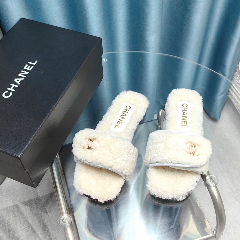 Ch*el slippers